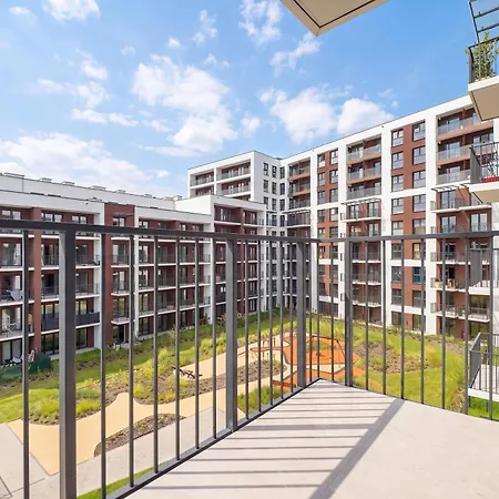 Apartament Spacious For 4 Guests With A Balcony In The Center Of By Renters *